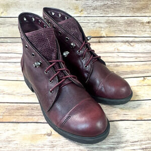 Gianni Bini Womens Burgundy Maroon Leather Captoe Ankle Boots w/ Rhinestones 8M